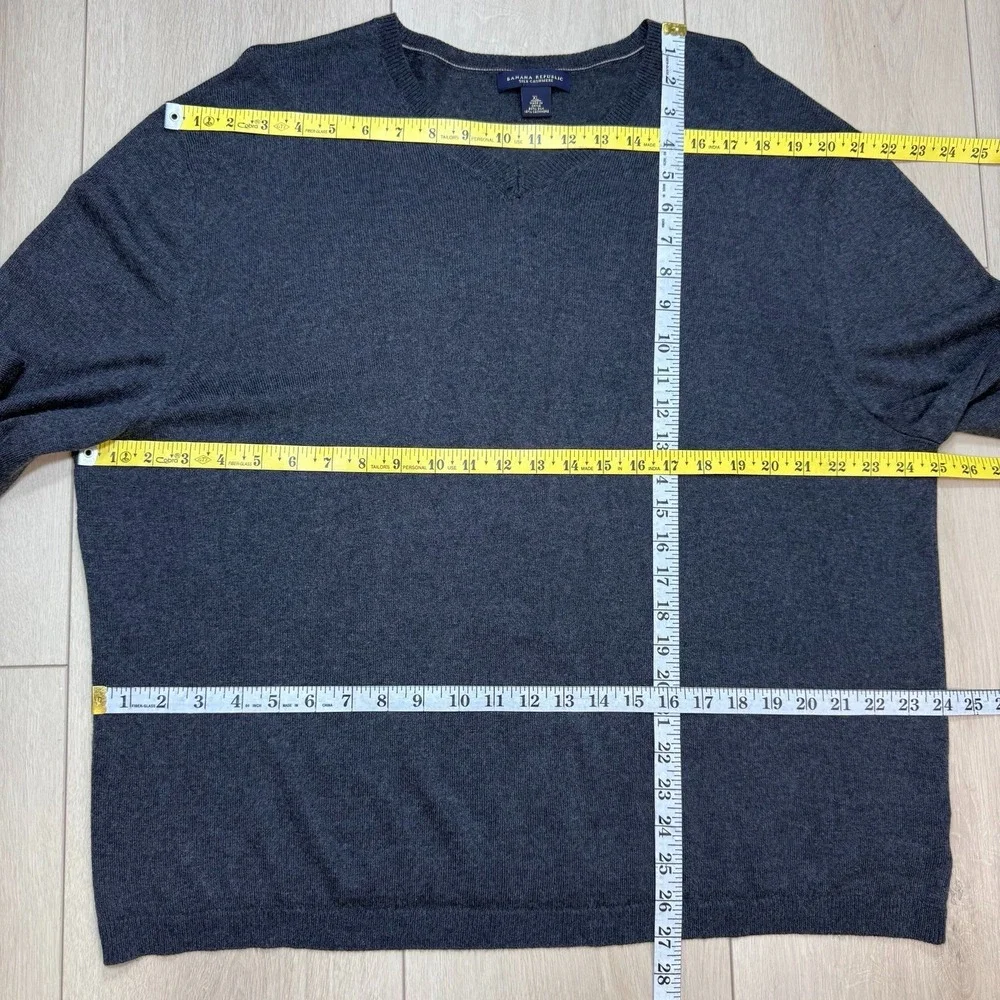 VTG Y2K Banana Republic Silk Cashmere Sweater Mens XL Gray V Neck Luxury